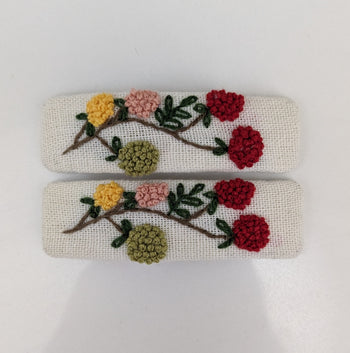 Embroidered Rectangle Snap Clips Red Flower